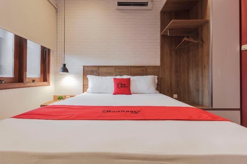South Tangerang Reddoorz Plus @ Cbd Bintaro מראה חיצוני תמונה